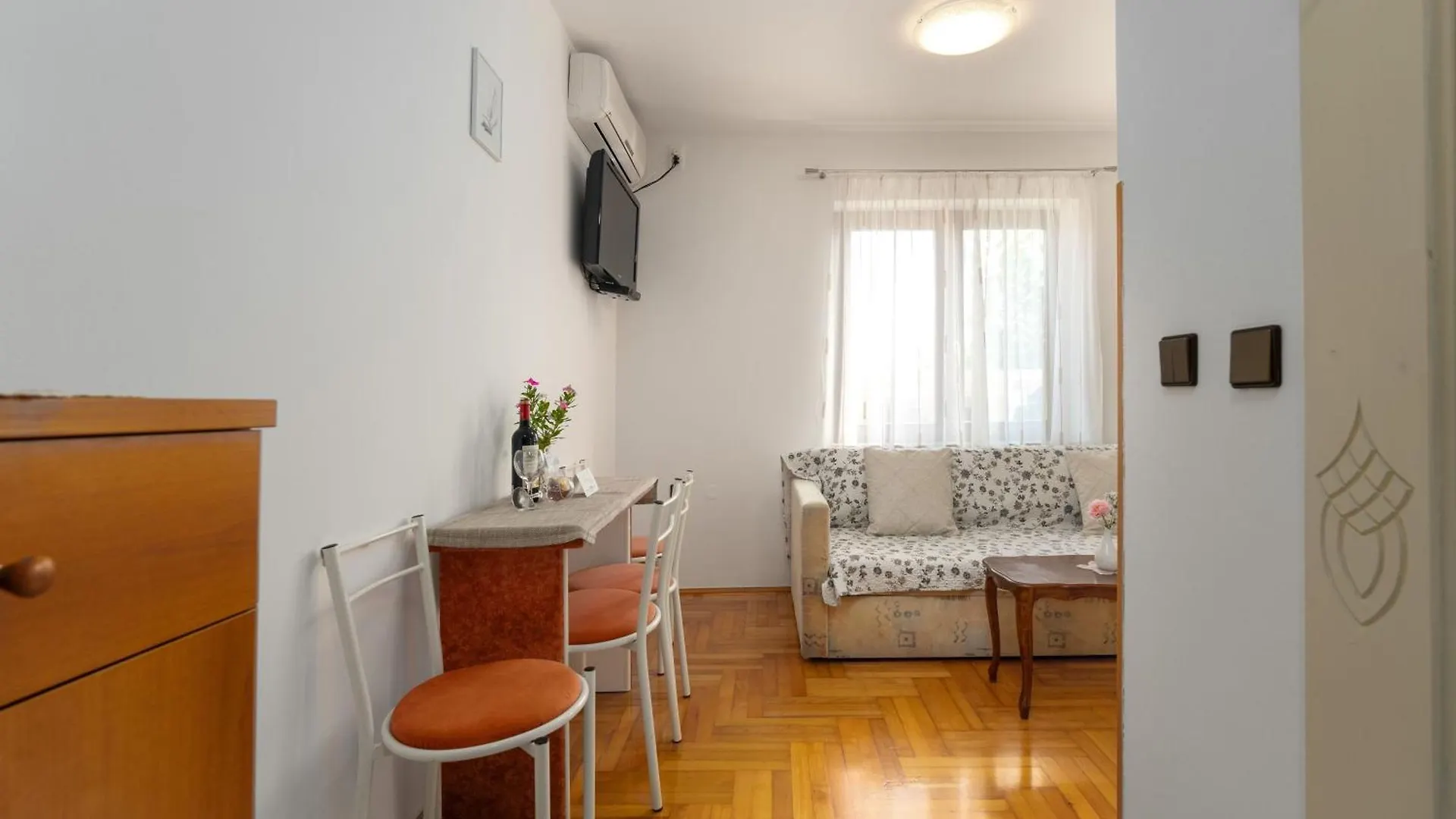 Funtana Apartments Ap 2, Nur 500 Meter Zum Zentrum